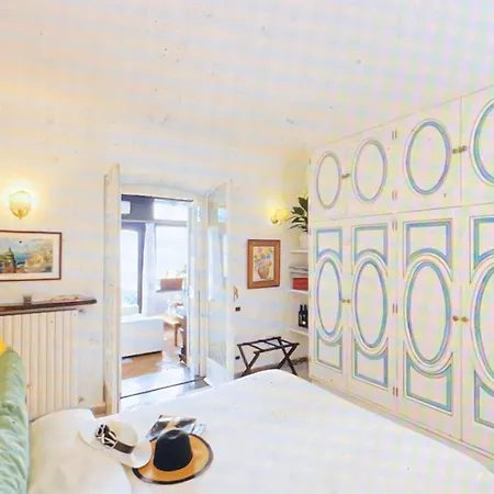 Vila Breathtaking Located In Amalfi