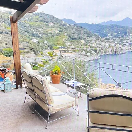 Villa Breathtaking Located In Amalfi *